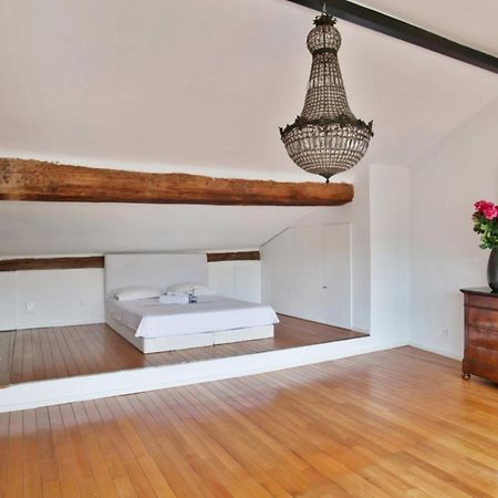 Charming And Large Duplex Flat With Beautiful Terrace In Avignon Apartment Exterior photo