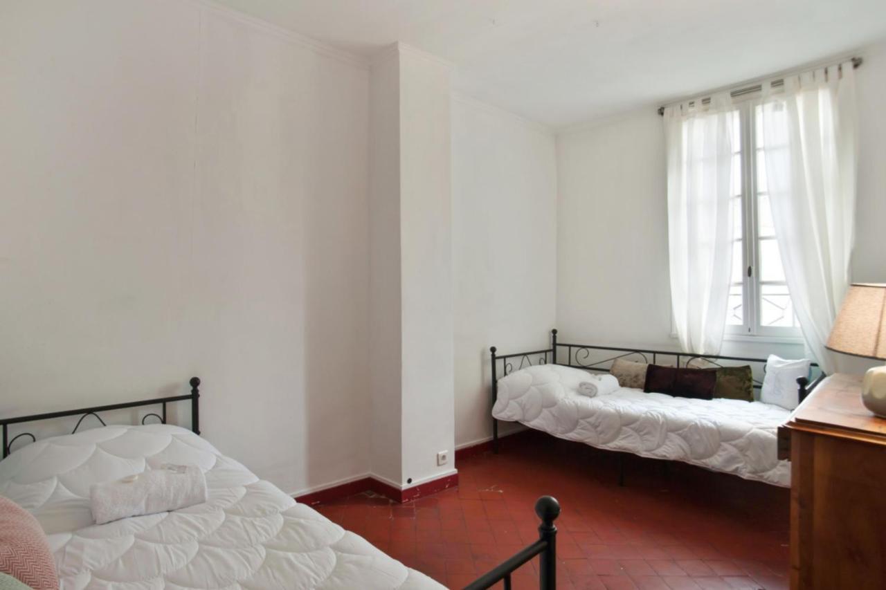 Charming And Large Duplex Flat With Beautiful Terrace In Avignon Apartment Exterior photo